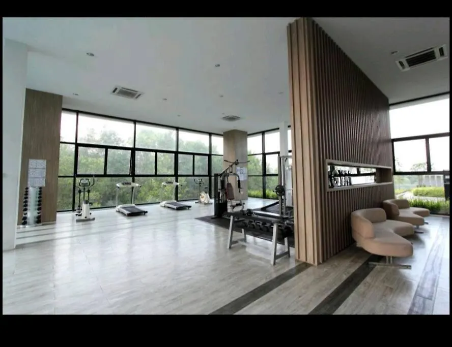 Skyloft Cozy #1 Aeon Loon Sing Bukit Indah Apartment Johor Bahru 0*,